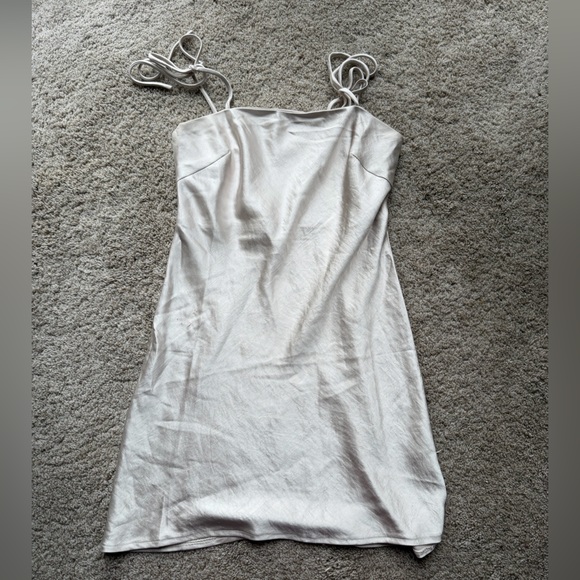 Princess Polly Dresses & Skirts - Princess Polly Cream Satin slip dress